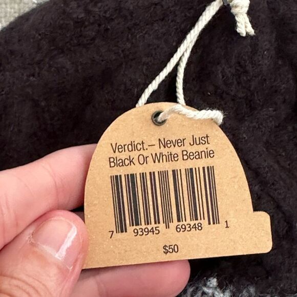 NWT VERDICT Never Just Black Or White Beanie - Picture 5 of 5